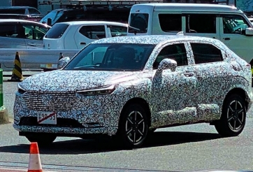 Honda HR-V 2021 lộ diện thiết kế mới, đối đầu Hyundai Kona